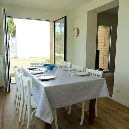 Javeline Saint Hilaire De Riez *